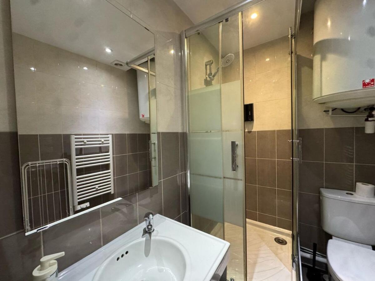 Appartamento Heart Of - 2br - 6p - Le Marais 8 Free Netflix